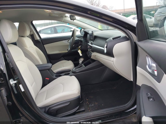 2023 KIA FORTE 3KPF24AD1PE654701 Photo 4