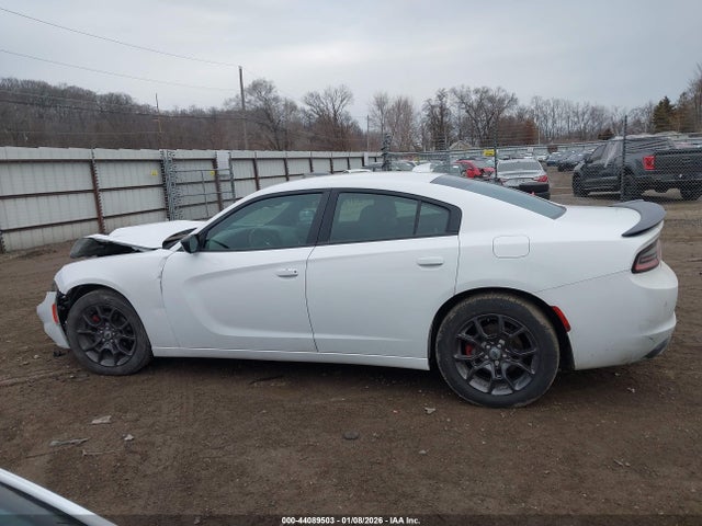 2C3CDXJG5JH121114 Dodge Charger Gt Awd