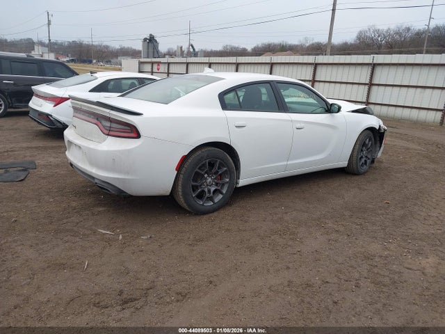 2C3CDXJG5JH121114 Dodge Charger Gt Awd