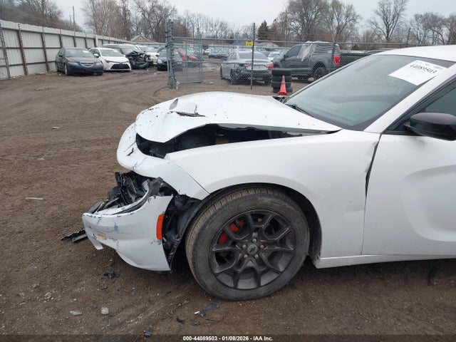 2C3CDXJG5JH121114 Dodge Charger Gt Awd