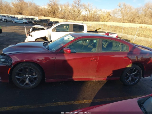 2C3CDXHG5KH686437 Dodge Charger Gt Rwd