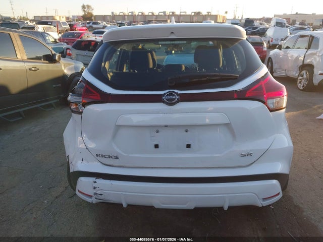 3N1CP5DV8RL530523 Nissan Kicks Sr Xtronic Cvt