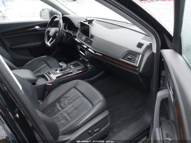 WA1BNAFY4J2245980 Audi Q5 2.0t Premium/2.0t Tech Premium