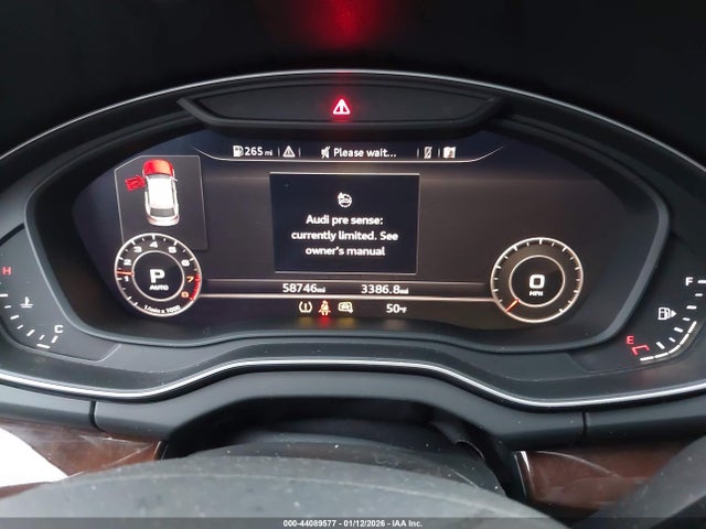 WA1BNAFY4J2245980 Audi Q5 2.0t Premium/2.0t Tech Premium