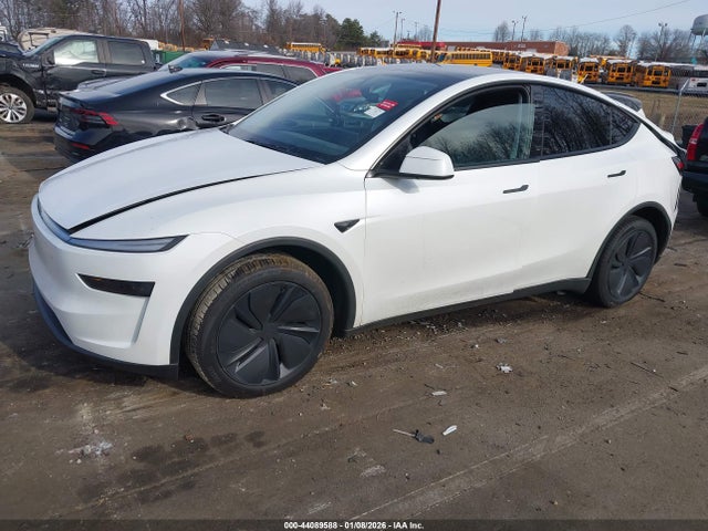 2026 TESLA MODEL Y 7SAYGDEE3TA406158 Photo 1