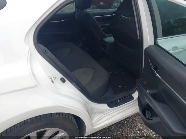 4T1C11AK8MU616670 Toyota CAMRY LE
