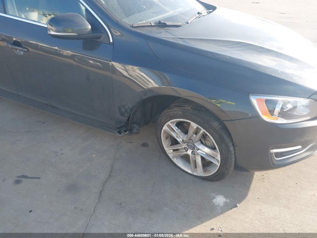 Volvo S60 T5 Platinum 2014 YV1612FSXE1285751 Image 6