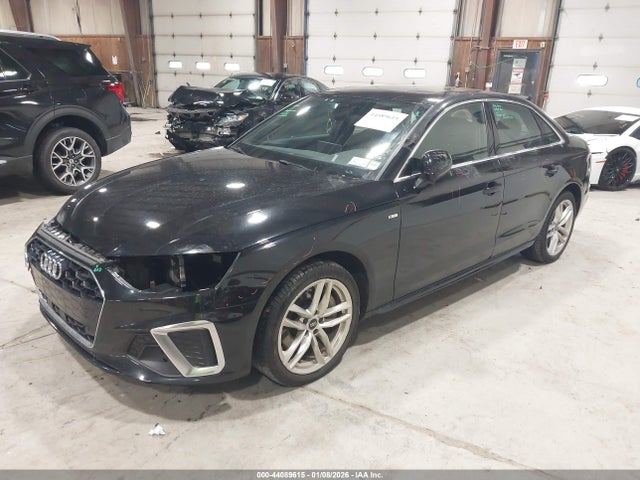 2021 AUDI A4 WAUEAAF44MA023667 Photo 1
