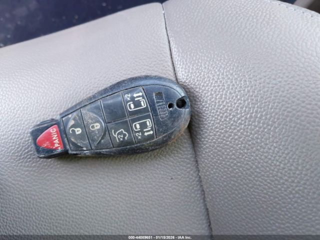 2016 CHRYSLER TOWN & COUNTRY 2C4RC1BG6GR220967 Photo 10