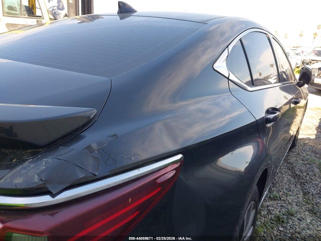 JTHB21B12K2035949 Lexus ES 300H
