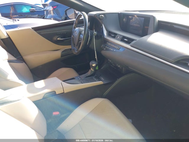 JTHB21B12K2035949 Lexus ES 300H