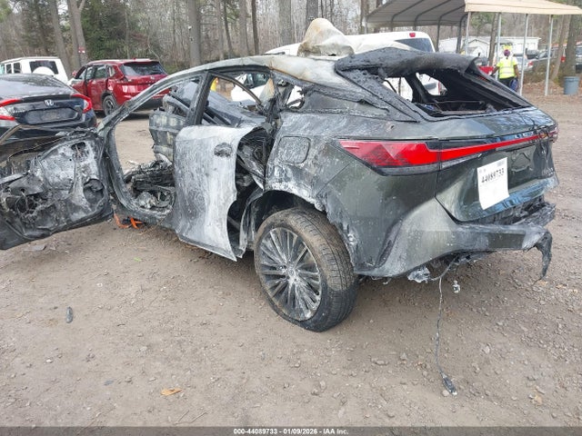 2024 LEXUS RX 350 2T2BAMCA8RC052007 Photo 2
