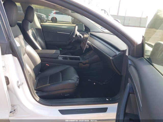 2021 TESLA MODEL 3 5YJ3E1EB1MF069138 Photo 4