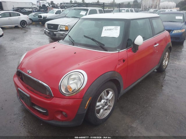 2011 MINI COOPER WMWSU3C51BT251873 Photo 5