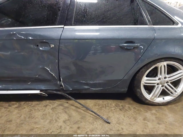 44089778 :رقم المزاد ، WAUBGAFL0BA168047 vin ، 2011 Audi S4 3.0 Premium Plus مزاد بيع