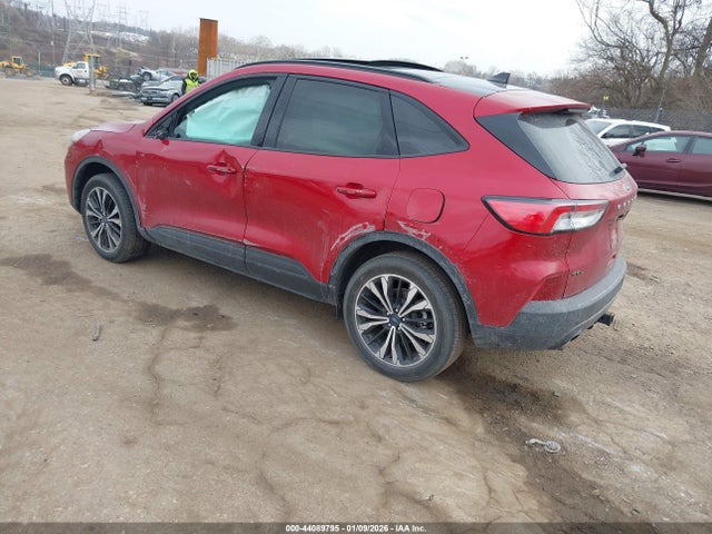 1FMCU9H98MUA25098 Ford ESCAPE SEL