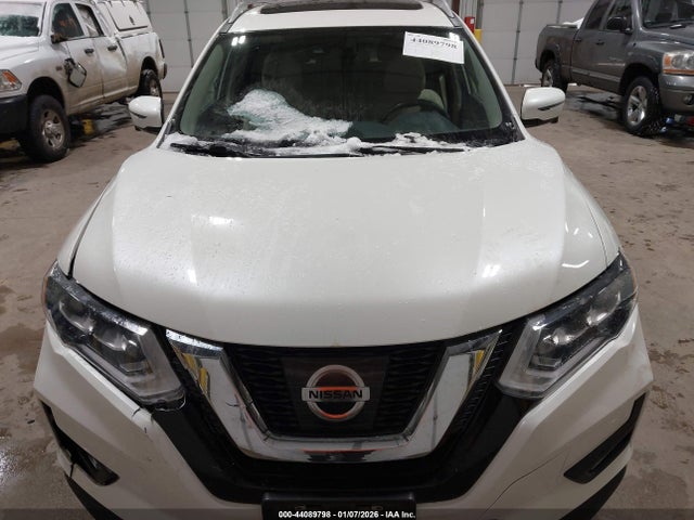 5N1AT2MV5HC743837 Nissan Rogue Sl