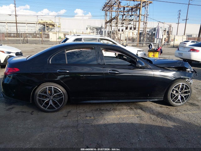 W1KAF4GB8PR101493 Mercedes-Benz C 300 Sedan