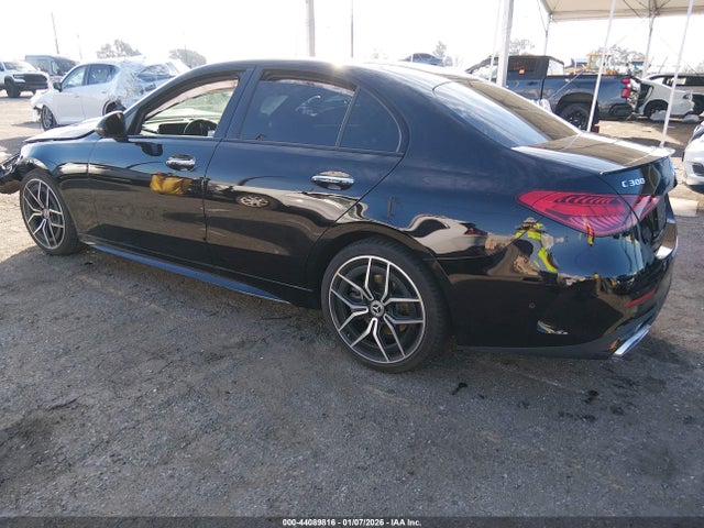W1KAF4GB8PR101493 Mercedes-Benz C 300 Sedan