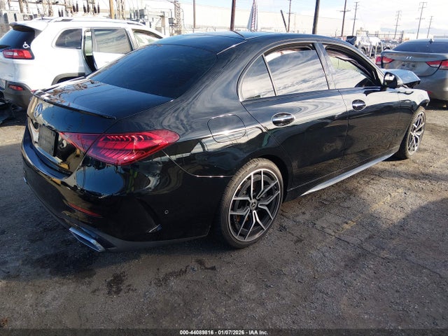 W1KAF4GB8PR101493 Mercedes-Benz C 300 Sedan