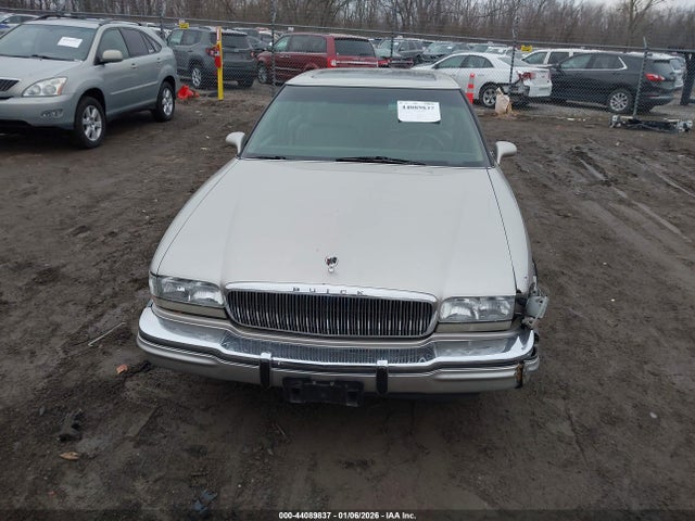 44089837 :رقم المزاد ، 1G4CU5214TH616208 vin ، 1996 Buick Park Avenue Ultra مزاد بيع