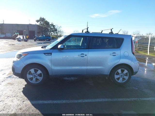 KIA Soul 2018 KNDJN2A2XJ7545195 Image 13