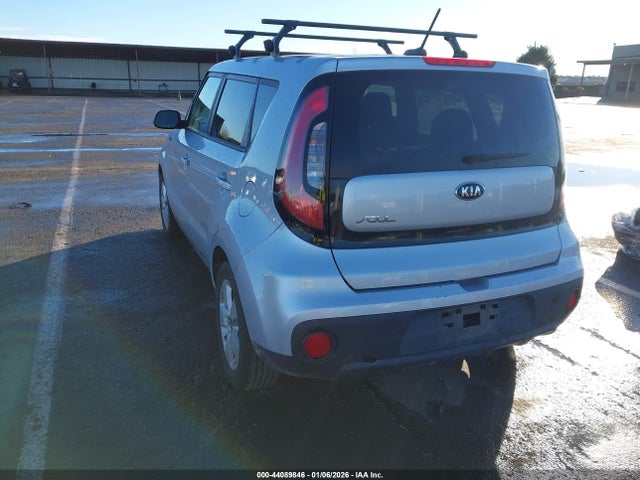 KIA Soul 2018 KNDJN2A2XJ7545195 Image 3