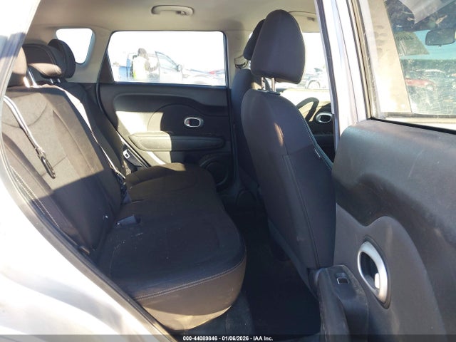 KIA Soul 2018 KNDJN2A2XJ7545195 Image 8