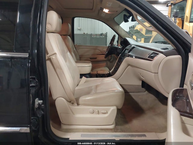2007 CADILLAC ESCALADE ESV 1GYFK668X7R274343 Photo 4