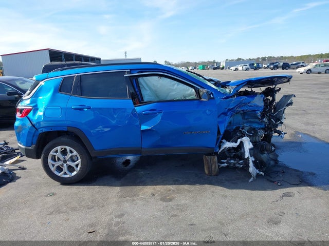 Продаж на аукціоні авто 2025 Jeep Compass Latitude 4x4, vin: 3C4NJDBN5ST542221, номер лоту: 44089871