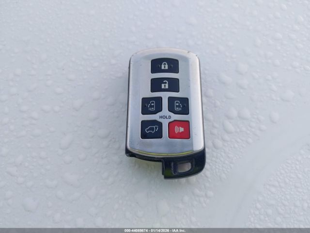 2011 TOYOTA SIENNA 5TDYK3DC3BS102914 Photo 10