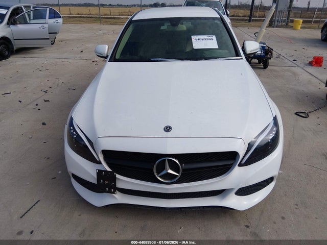 Aukcja sprzedaży 2015 Mercedes-benz C 300 4matic, vin: 55SWF4KB1FU037792, numer aukcji: 44089908