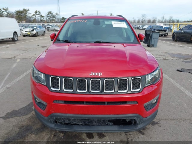 Jeep Compass Latitude 4x4 2018 3C4NJDBB1JT485438 Image 12