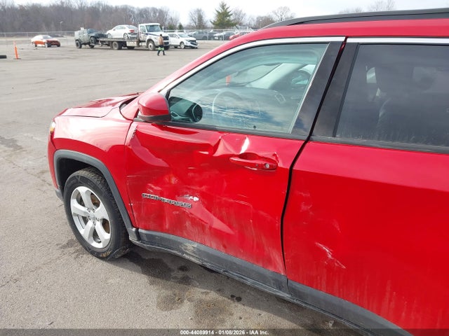 Jeep Compass Latitude 4x4 2018 3C4NJDBB1JT485438 Image 6
