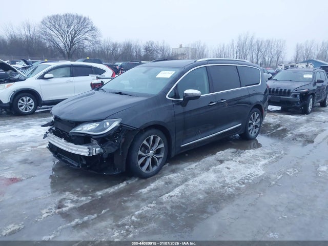 2018 Chrysler Pacifica Limited მანქანა იყიდება აუქციონზე, vin: 2C4RC1GG0JR310938, აუქციონის ნომერი: 44089915