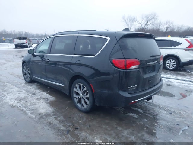 2018 Chrysler Pacifica Limited მანქანა იყიდება აუქციონზე, vin: 2C4RC1GG0JR310938, აუქციონის ნომერი: 44089915