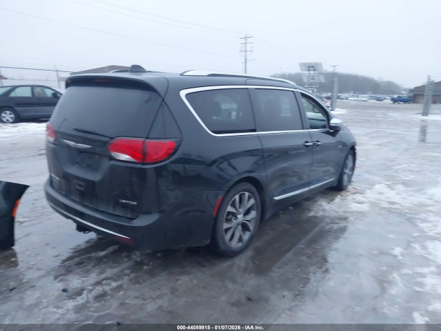 2018 Chrysler Pacifica Limited მანქანა იყიდება აუქციონზე, vin: 2C4RC1GG0JR310938, აუქციონის ნომერი: 44089915