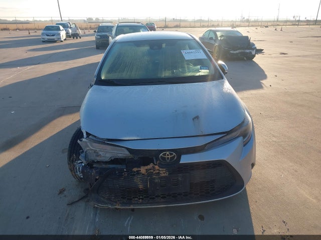 Toyota COROLLA LE 2022 5YFEPMAE6NP327891 Image 12