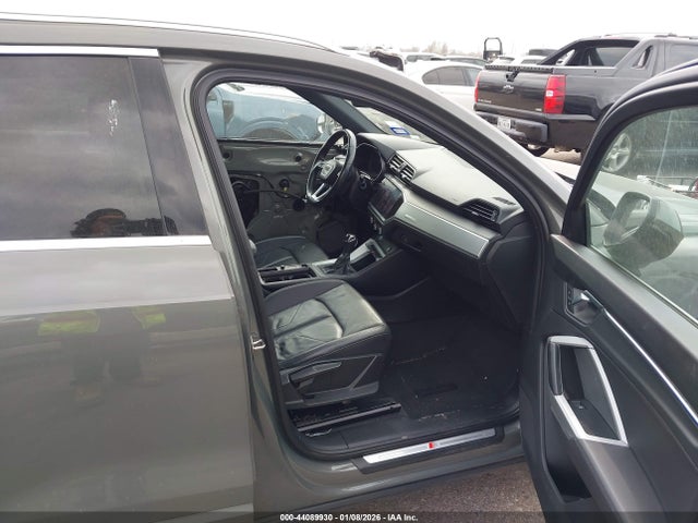 2020 AUDI Q3 WA1DECF34L1037423 Photo 4