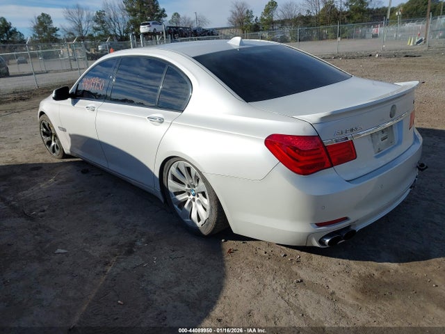 2011 BMW 750LI WBAKB8C56BC447911 Photo 2