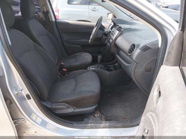 2015 MITSUBISHI MIRAGE ML32A3HJ5FH040270 Photo 4