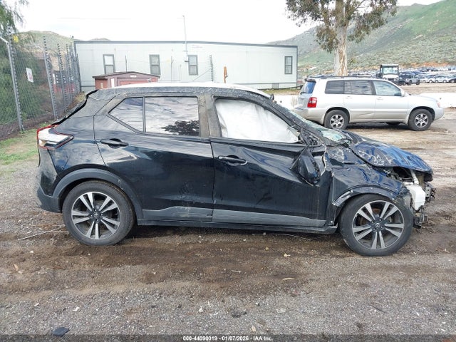 3N1CP5CU5KL533507 Nissan KICKS SV