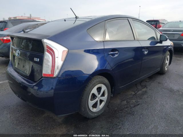 2015 TOYOTA PRIUS JTDKN3DU0F0464505 Photo 3