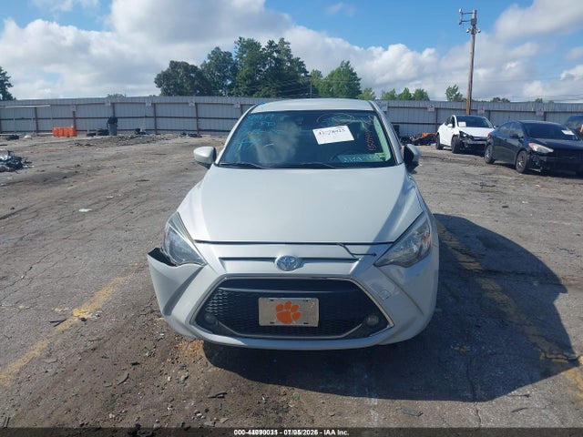 Продажа на аукционе авто 2019 Toyota Yaris Le, vin: 3MYDLBYV7KY509419, номер лота: 44090031