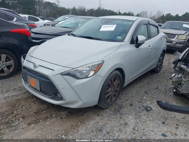 Продажа на аукционе авто 2019 Toyota Yaris Le, vin: 3MYDLBYV7KY509419, номер лота: 44090031