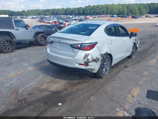 Продажа на аукционе авто 2019 Toyota Yaris Le, vin: 3MYDLBYV7KY509419, номер лота: 44090031