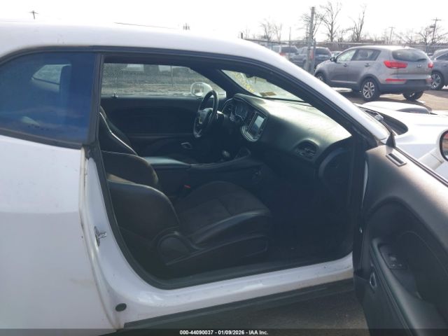 2017 DODGE CHALLENGER 2C3CDZFJ6HH588925 Photo 4