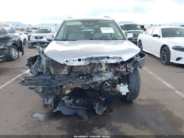 Subaru Forester 2.5i Premium 2018 JF2SJAEC7JH560990 Image 13