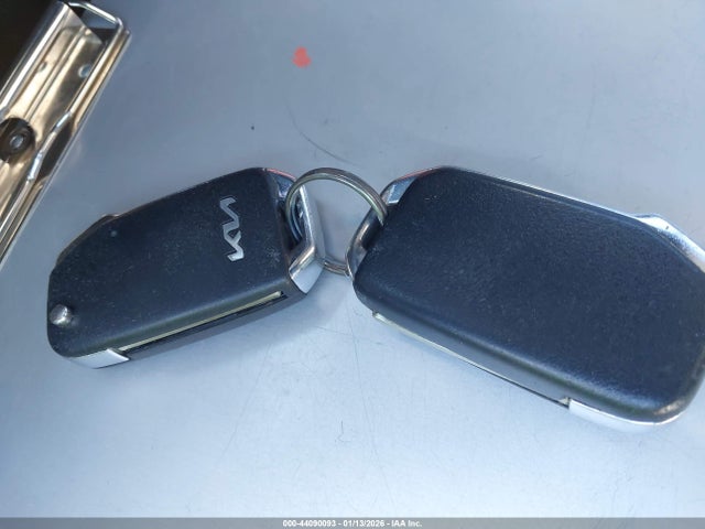KNDJ23AUXN7172410 KIA SOUL LX