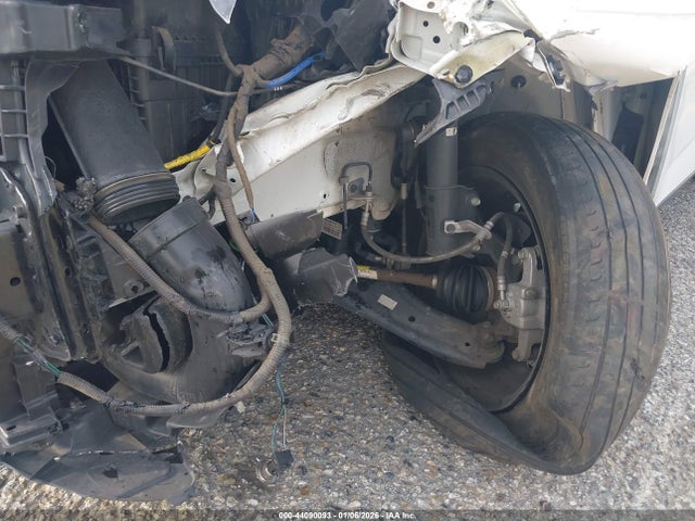 KNDJ23AUXN7172410 KIA SOUL LX